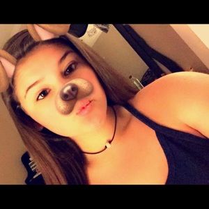 Meet your Posher, Selene